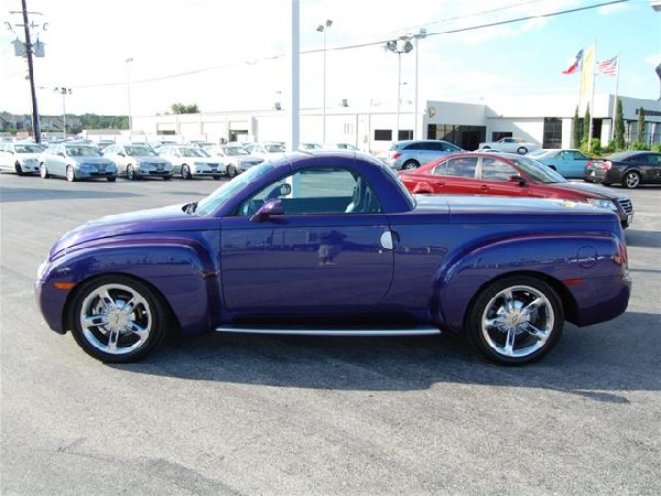 2004 Chevrolet SSR LS $27,988 JUST Call 713-418-9463