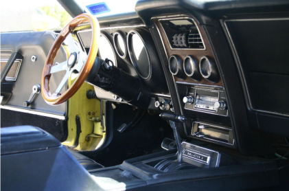 1971 Yellow Ford Mustang Mach 1