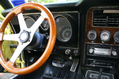 1971 Yellow Ford Mustang Mach 1