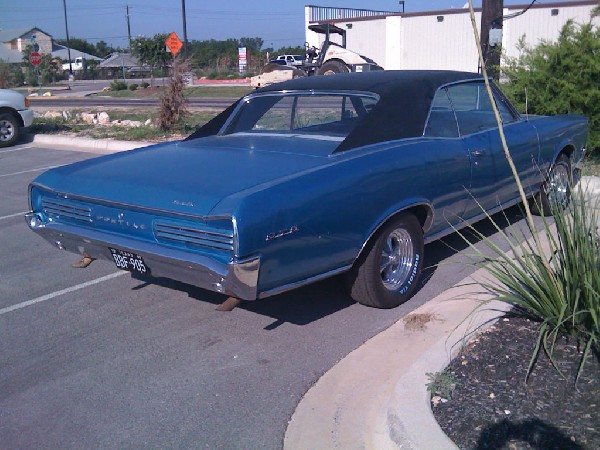 Pontiac GTO at Auto Specialists in Georgetown Texas - iPhone photo - photo