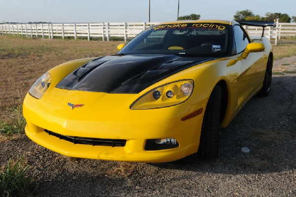 kingsnake racing c6.k after installation of CF wing, CF hood and ZR1 replic