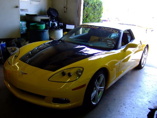 kingsnake c6.k installation of CF wing, CF hood ,  Ram Air,  ZR1 wheels