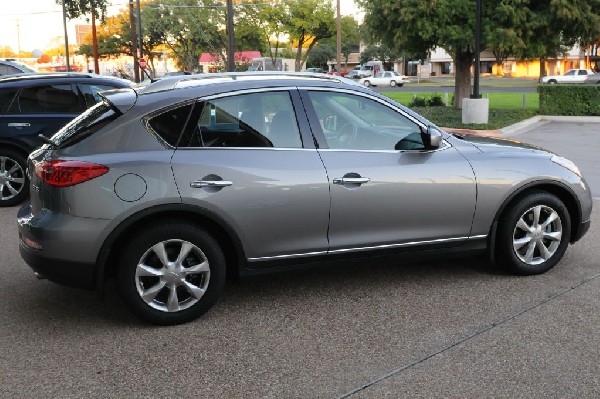 Dealership Walkthrough 11/01/09 Austin Infiniti