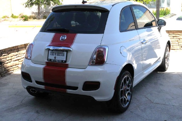 Fiat 500 - Dealership walkthru - 06/27/11 Austin Fiat - Austin Texas