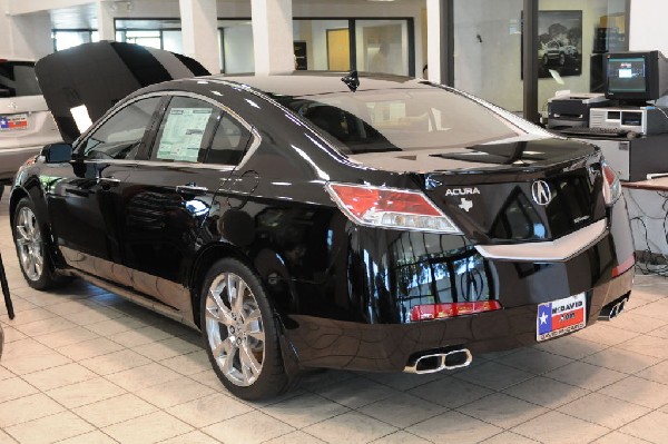 Dealership Walkthrough - David McDavid Acura - Austin 10/24/09