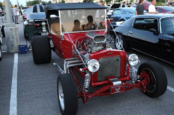 Austin FBody Meetup 07/10/10 - photo by Jeff Barringer