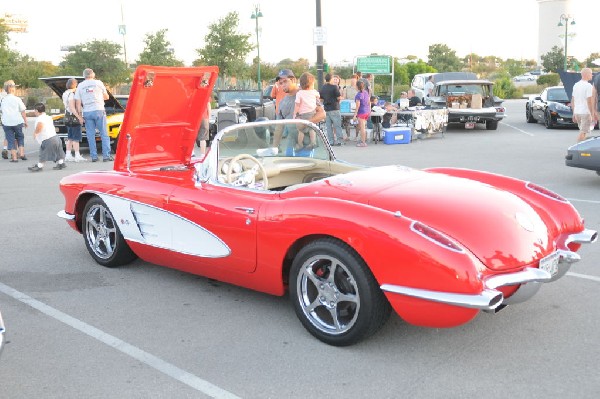 Austin FBody Meetup - 07/30/11 - Buda Texas - photo by Jeff Barringer