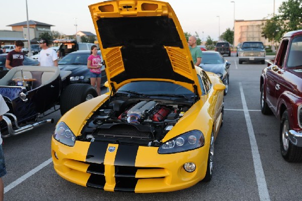 Austin FBody Meetup 07/14/10 Austin, Texas - photo by Jeff Barringer