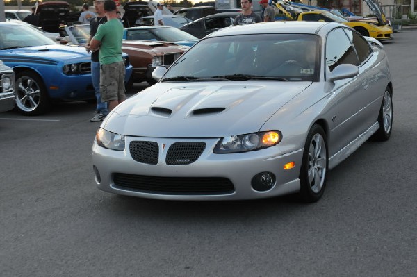 Austin FBody Meetup 08/21/10 Austin, Texas - photo by Jeff Barringer