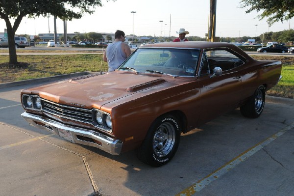 Austin FBody Meetup 08/27/11 Cedar Park Texas - photo by jeff barringer