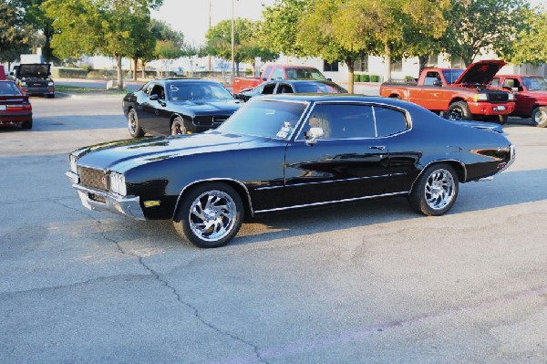 Austin FBody Meetup 08/27/11 Cedar Park Texas - photo by jeff barringer