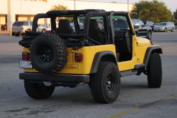 Austin FBody Meetup 09/03/11 Cedar Park Texas - photo by jeff barringer