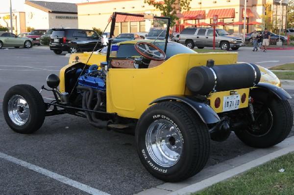 Austin FBody Meetup 10/02/10 - photo by Jeff Barringer