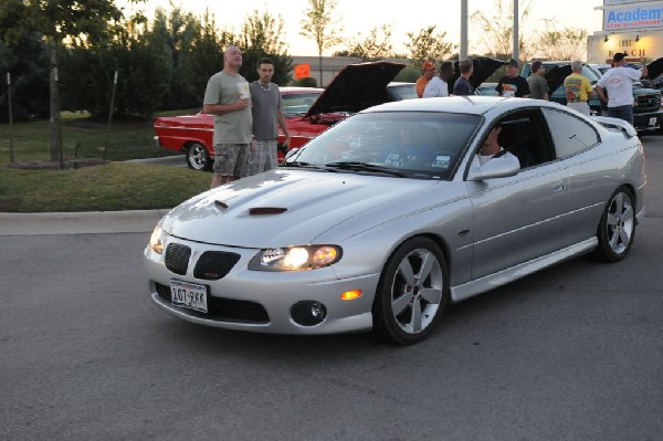 Austin FBody Meetup 10/02/10 - photo by Jeff Barringer