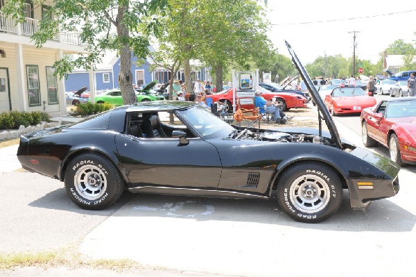 Cars and Coffee Car Show, Leander, Texas - 06/05/11 - photo by jeff barring