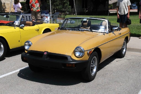 Austin Cars & Coffee Show - Leander, Texas 07/03/11 - photo by jeff bar