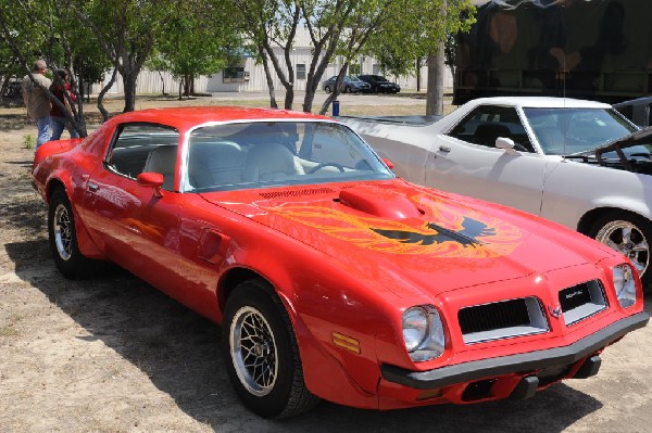 Austin Cars & Coffee Show - Leander, Texas 07/03/11 - photo by jeff bar