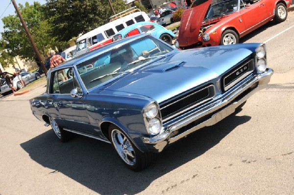 Austin Cars and Coffee Car Show - 09/04/11 - photo by jeff barringer