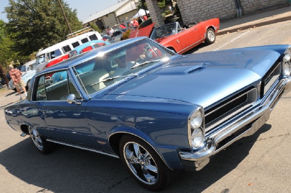 Austin Cars and Coffee Car Show - 09/04/11 - photo by jeff barringer