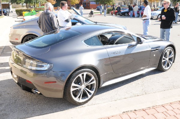 Leander Cars and Coffee Car Show, Leander Texas - 11/28/10 - photo by Jeff