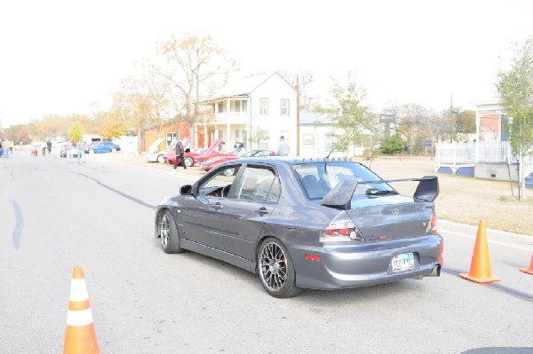 Leander Cars and Coffee Car Show, Leander Texas - 11/28/10 - photo by Jeff