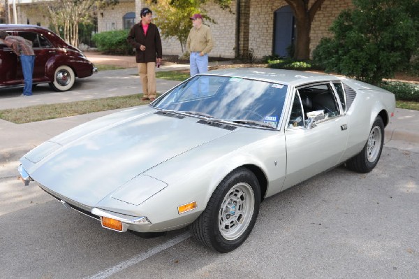 Leander Cars and Coffee Car Show, Leander Texas - 11/28/10 - photo by Jeff