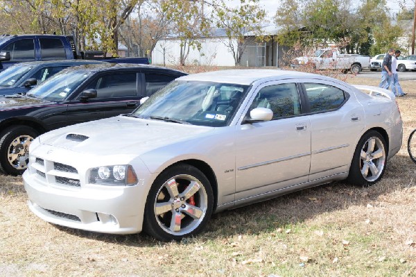 Leander Cars and Coffee Car Show, Leander Texas - 11/28/10 - photo by Jeff