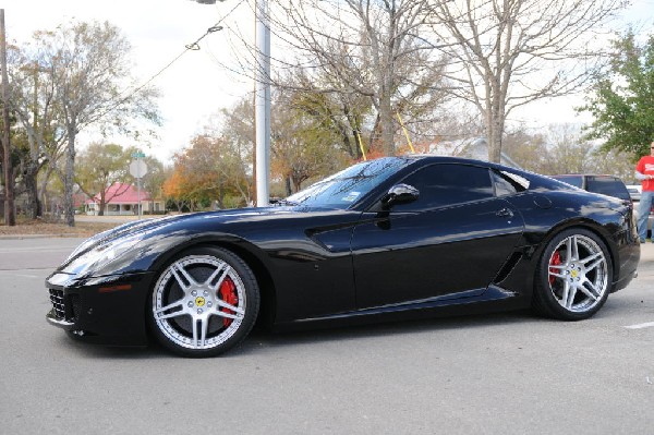 Leander Cars and Coffee Car Show, Leander Texas - 11/28/10 - photo by Jeff