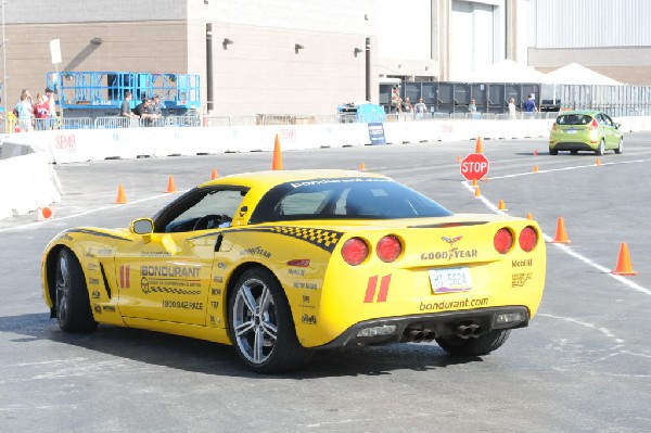 Bob Bondurant instructors take SEMA participants around SEMA MotorTrend Pro