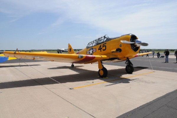 Airplane pics from the Temple Texas Airshow 2007