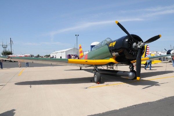 Airplane pics from the Temple Texas Airshow 2007