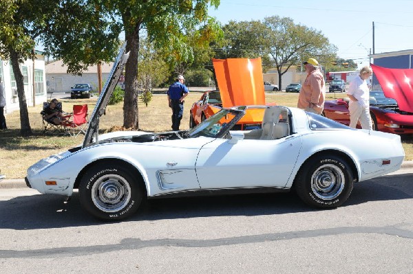 Leander Cars and Coffee Car Show, Leander Texas - 10/31/10 - photo by Jeff