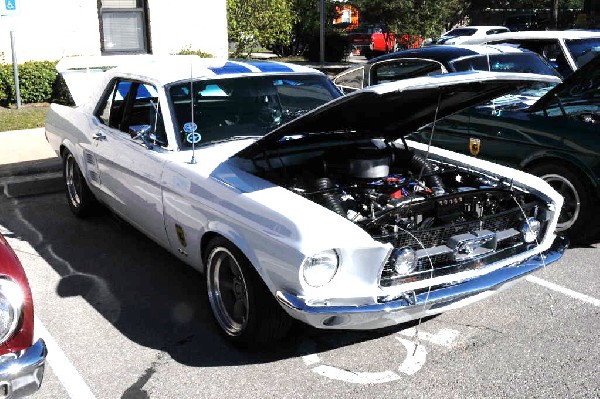 Leander Cars and Coffee Car Show, Leander Texas - 10/31/10 - photo by Jeff