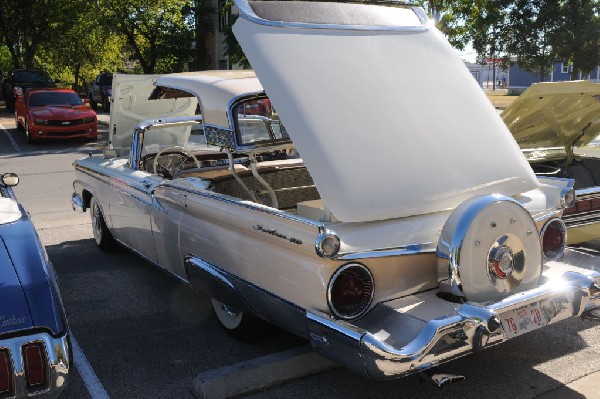 Leander Cars and Coffee Car Show, Leander Texas - 10/31/10 - photo by Jeff