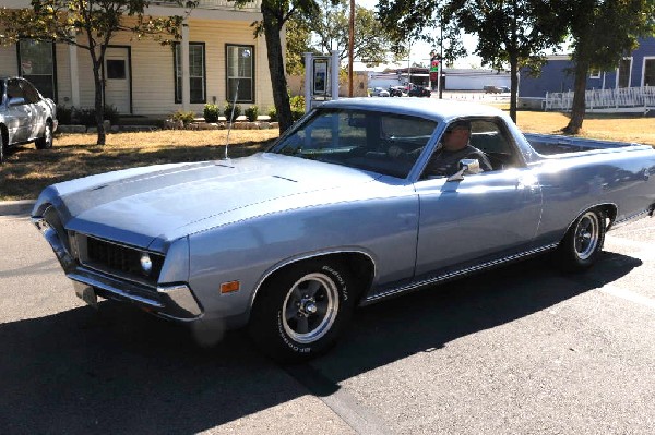 Leander Cars and Coffee Car Show, Leander Texas - 10/31/10 - photo by Jeff