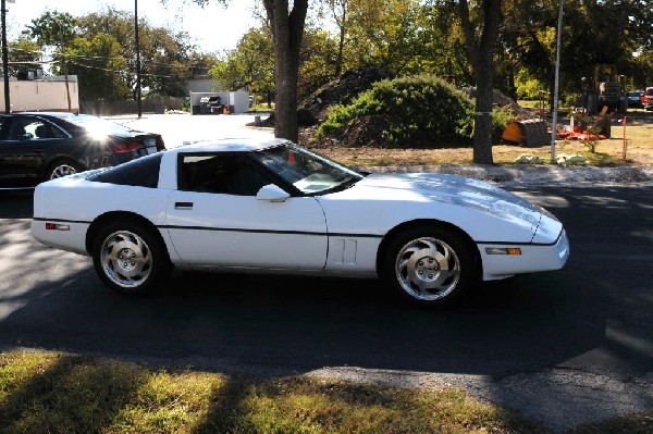 Leander Cars and Coffee Car Show, Leander Texas - 10/31/10 - photo by Jeff