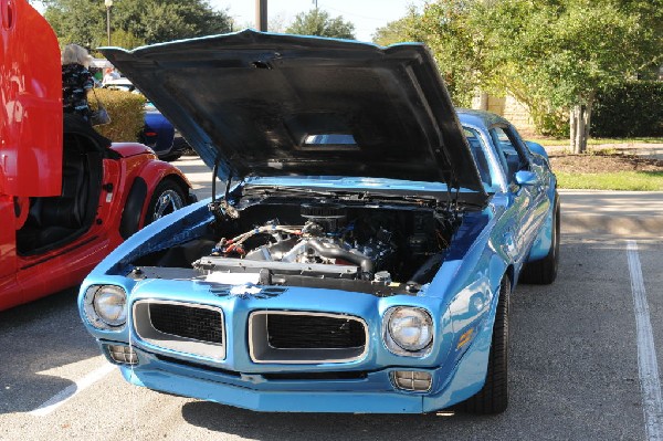 Leander Cars and Coffee Car Show, Leander Texas - 10/31/10 - photo by Jeff