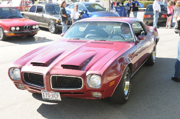 Leander Cars and Coffee Car Show, Leander Texas - 10/31/10 - photo by Jeff