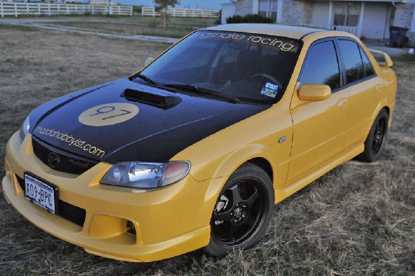 kingsnake racing 2003.5 MazdaSpeed Protege gets it's first graphic set